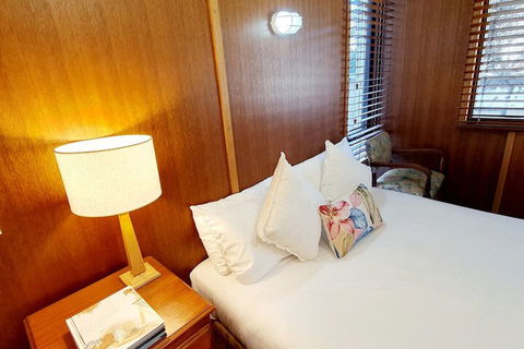 Point Lonsdale Guest House - Accommodation Port Macquarie 2