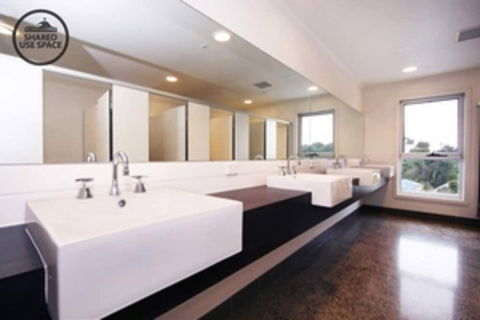 The Island Accommodation - Hostel - Accommodation Port Macquarie 4