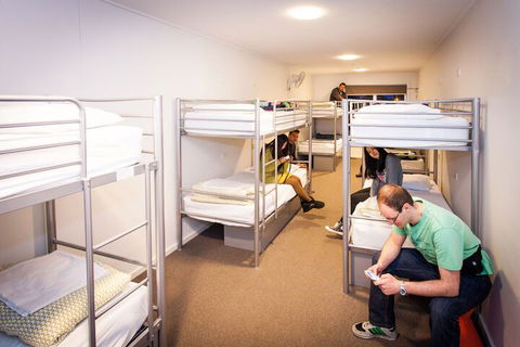 The Island Accommodation - Hostel - Accommodation Port Macquarie 7