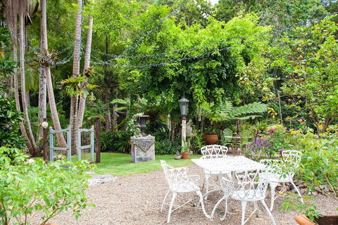 Noosa Valley Manor B&B Retreat - Accommodation Port Macquarie 0
