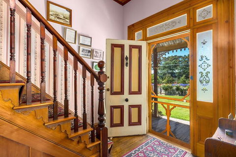 Cambridge House - Accommodation Port Macquarie 1