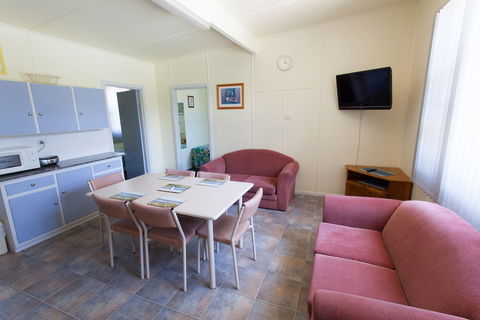 Modra's Apartments - Accommodation Port Macquarie 6