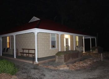 Brown's House Bed And Breakfast - Accommodation Port Macquarie 0