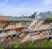 96 on Arthur Apartments - Accommodation Port Macquarie