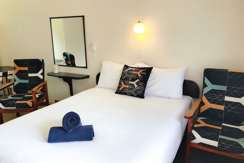 Paradise Court Holiday Units - Accommodation Port Macquarie 7