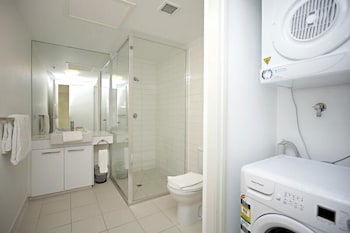 Astra Apartments - Docklands - Accommodation Port Macquarie 1