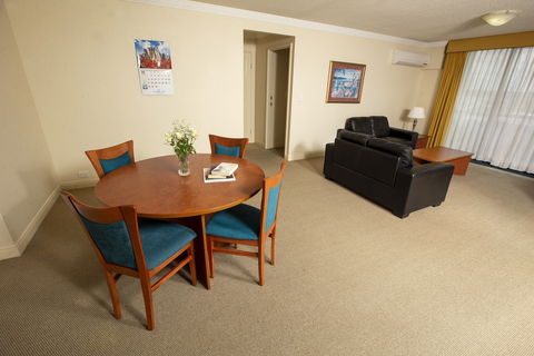 Springwood Tower Apartment Hotel - Accommodation Port Macquarie 6