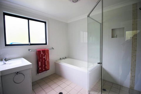 THE PALM FARM PET FRIENDLY WEEKLY ONLY - Accommodation Port Macquarie 5