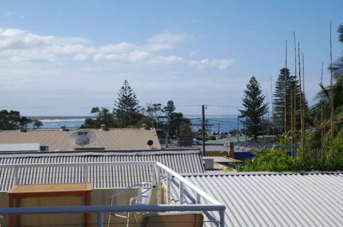 Adrift 5B Scott Street - Accommodation Port Macquarie 6