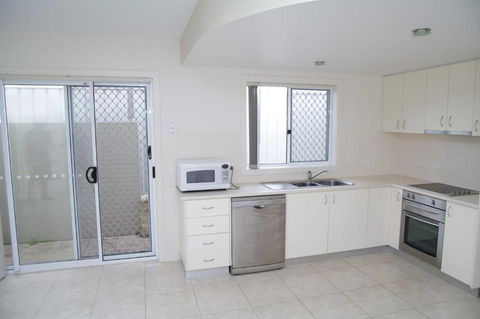 Adrift 5B Scott Street - Accommodation Port Macquarie 1