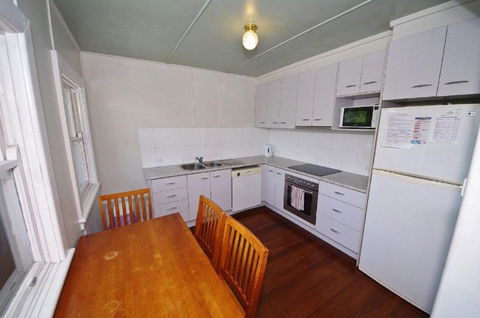 Apollo 2 9 Hodgson Street - Accommodation Port Macquarie 4