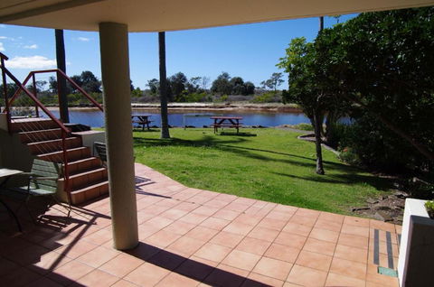 Beachfront 2 25 Willow Street - Accommodation Port Macquarie 6