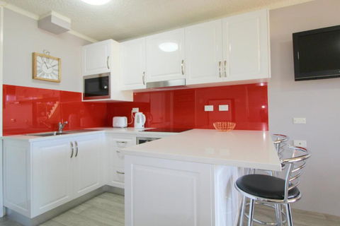 Beachfront 2 25 Willow Street - Accommodation Port Macquarie 1