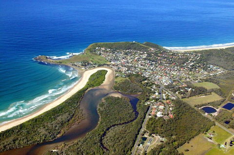Beachfront 4 25 Willow Street - Accommodation Port Macquarie 3