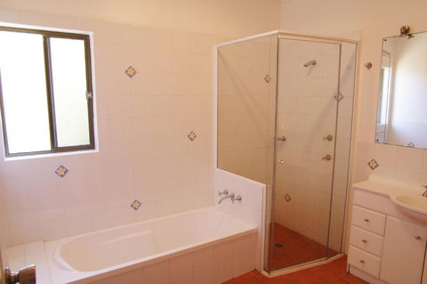 Cooinda 17 Dulconghi Street - Accommodation Port Macquarie 4