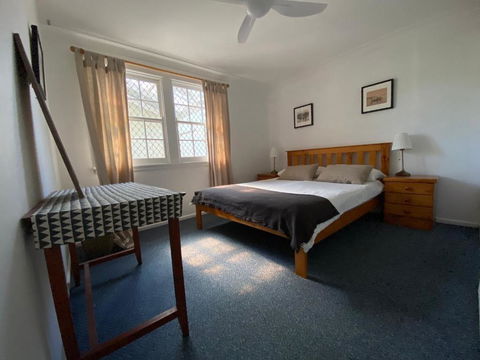 Allamanda House 3 Willow Street - Accommodation Port Macquarie 2