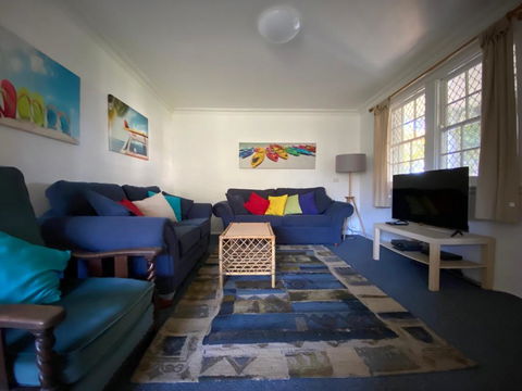 Allamanda House 3 Willow Street - Accommodation Port Macquarie 3