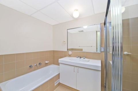 Sundial 602 8 10 Hollingworth Street - Accommodation Port Macquarie 4
