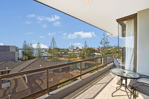 Sundial 602 8 10 Hollingworth Street - Accommodation Port Macquarie 3