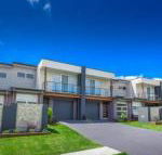 Escape at Nobbys Executive Townhouse 1 74 Pacific Drive - Accommodation Port Macquarie