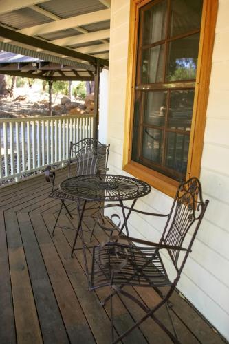 Quiet Escapes Cottages - Accommodation Port Macquarie 4