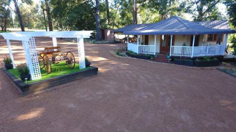Quiet Escapes Cottages - Accommodation Port Macquarie 5