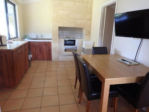 Lazy Lobster Holiday Units & Chalets - Accommodation Port Macquarie 6