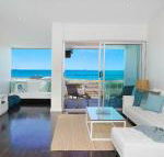 Perfect Beach Front Duplex The Entrance North - Accommodation Port Macquarie