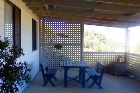Driftwood On Dover - Accommodation Port Macquarie 5