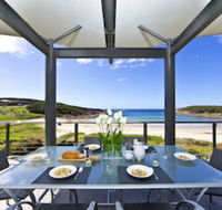 Sails on the Beachfront Exclusive Seaside Home - Accommodation Port Macquarie