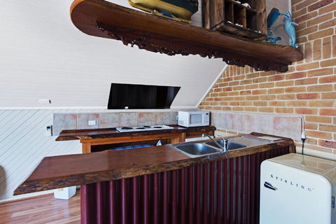 Salt Wood Cabin Style Retreat - Accommodation Port Macquarie 4