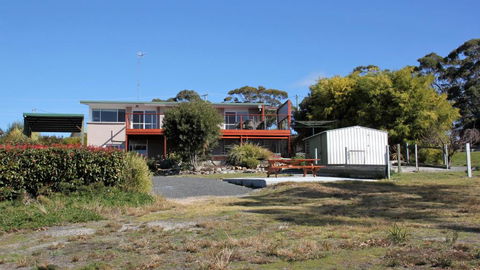 BAY Of FIRES SEACHANGE Ocean Frontage - Accommodation Port Macquarie 6