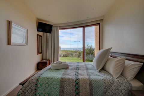 Malahide - Accommodation Port Macquarie 5
