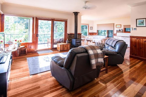 Raynella Alpaca Farmstay - Accommodation Port Macquarie 5