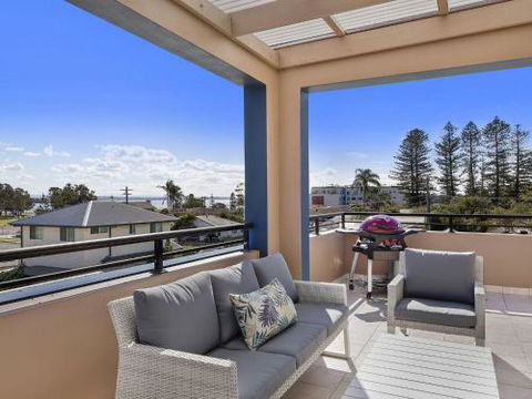 McGirr Penthouse Apartment - Accommodation Port Macquarie 3