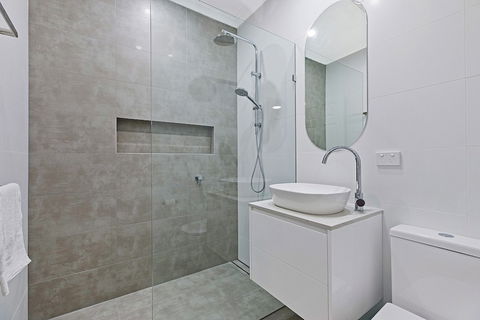 Blue Pacific 8 - Accommodation Port Macquarie 4