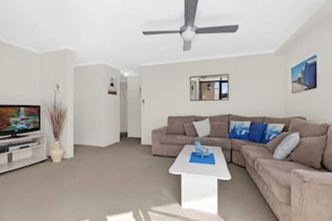 Golden Sands Apartment 10 - Accommodation Port Macquarie 0