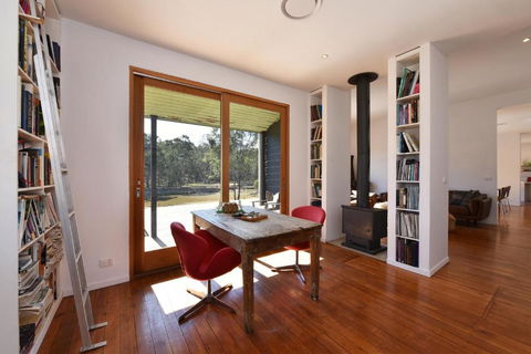 The Parsons Vineyard Retreat Get Amongst The Vineyards In A Historic Home - Accommodation Port Macquarie 6
