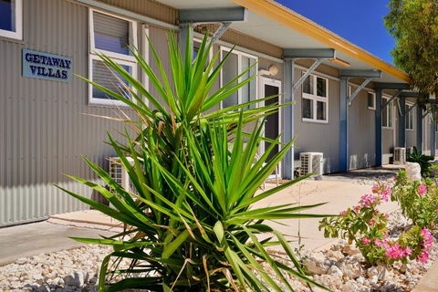 Getaway Villas Unit 38 4 1 Bedroom Self Contained Accommodation - Accommodation Port Macquarie 5