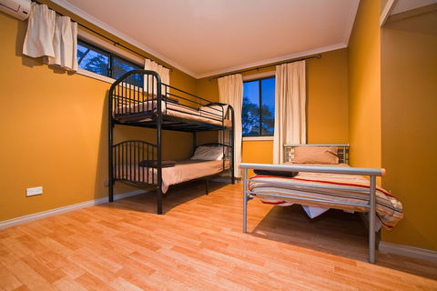 9 Skipjack Circle - Accommodation Port Macquarie 4