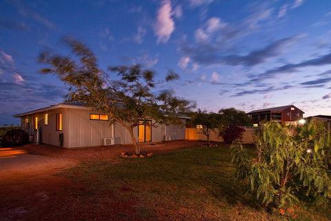 9 Skipjack Circle - Accommodation Port Macquarie 2