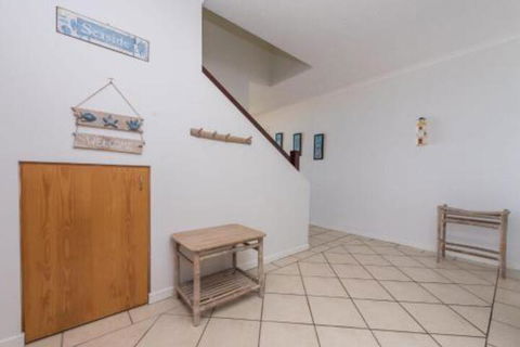 Cylinder Cove Unit 6 - Accommodation Port Macquarie 5
