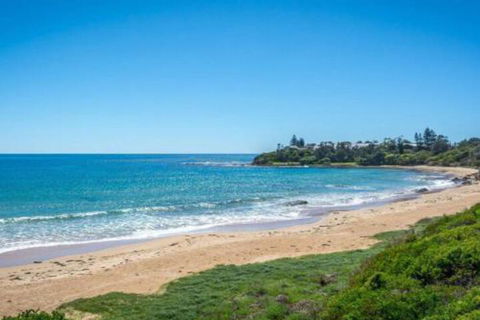 Culburra Getaway Close To Beach & Lake - Accommodation Port Macquarie 3