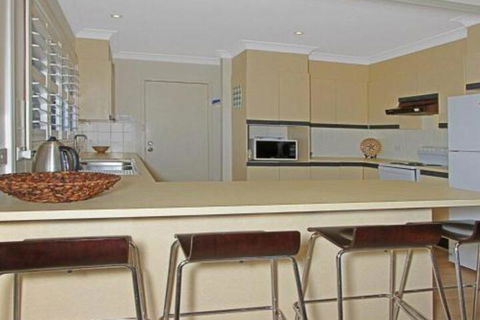 Culburra Getaway Close To Beach & Lake - Accommodation Port Macquarie 4