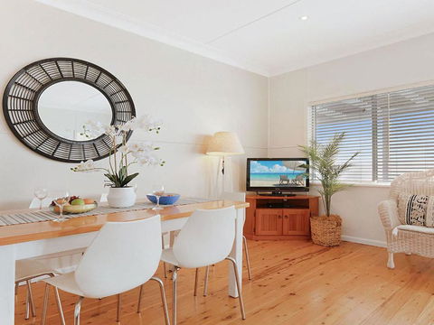 Ocean Blue Apartment One Oceanfront Apartment - Accommodation Port Macquarie 1