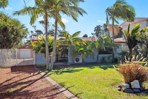 Blue Haze Air Conditioned Comfort - Accommodation Port Macquarie 7