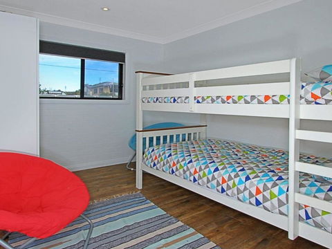 Sand Dunes House & Cabin Accommodation - Accommodation Port Macquarie 1