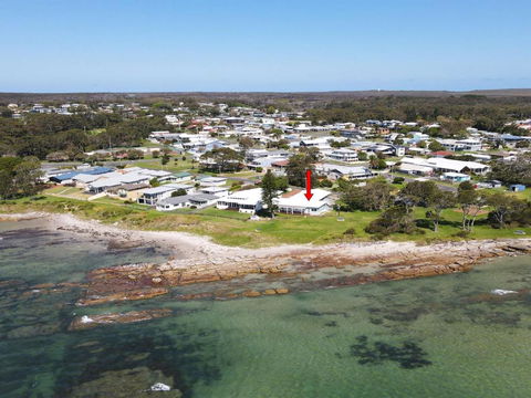 Ocean Blue Apartment Five Ground Floor Apartment - Accommodation Port Macquarie 1