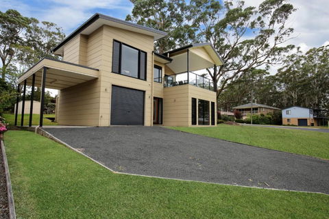 Panorama At The Lake Pet Friendly 15 Mins To Hyams Beach - Accommodation Port Macquarie 2