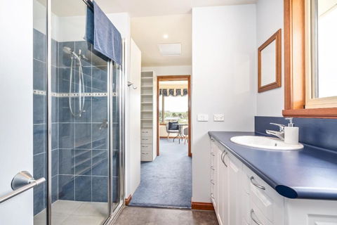 Country Meets Town - Accommodation Port Macquarie 5